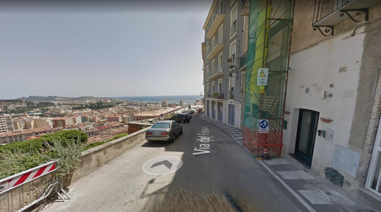 Little Cagliari Apartment Bagian luar foto