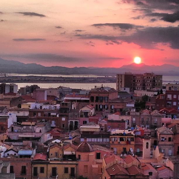 Little Cagliari Apartment Bagian luar foto